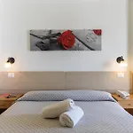 Marinella - Private Free Parking - Grotticelle 200 M 4*