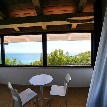 Marinella Parking Wi-fi Attrezzata 3*