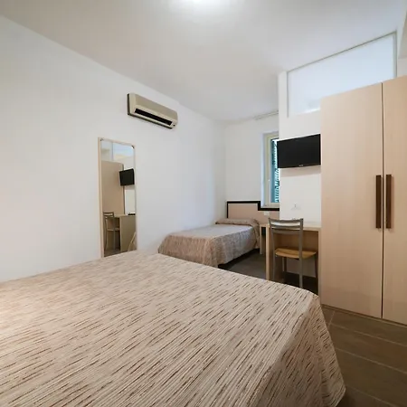 Marinella Parking Wi-fi Attrezzata 3* カーポ・ヴァチカーノ