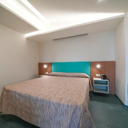 فندق Marinella Parking Wi-fi Attrezzata