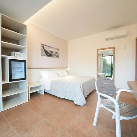 Hotel Marinella - Private Free Parking - Grotticelle 200 M Capo Vaticano