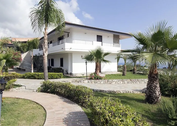 Marinella - Private Free Parking - Grotticelle 200 M Hotel Capo Vaticano