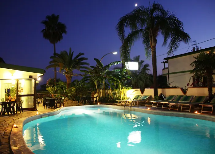 Marinella - Private Free Parking - Grotticelle 200 M Capo Vaticano