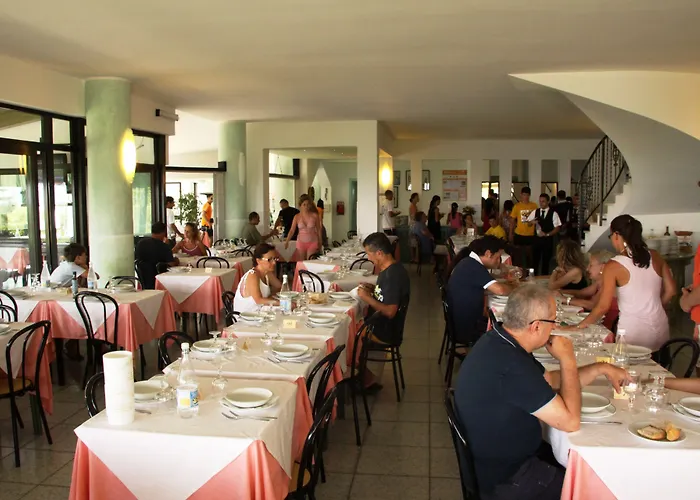 Hotel Marinella - Private Free Parking - Grotticelle 200 M 4*