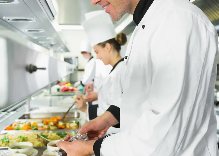 Hotel Marinella - Private Free Parking - Grotticelle 200 M 4*