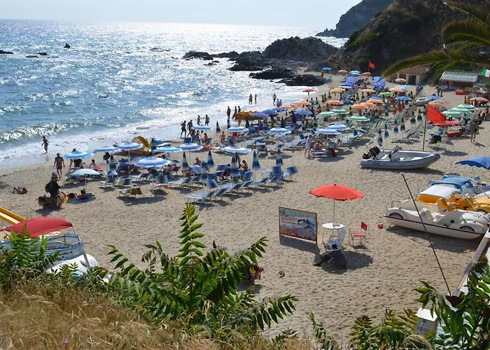 Marinella - Private Free Parking - Grotticelle 200 M Hotel