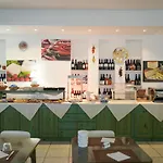 Marinella - Private Free Parking - Grotticelle 200 M Hotel 4*