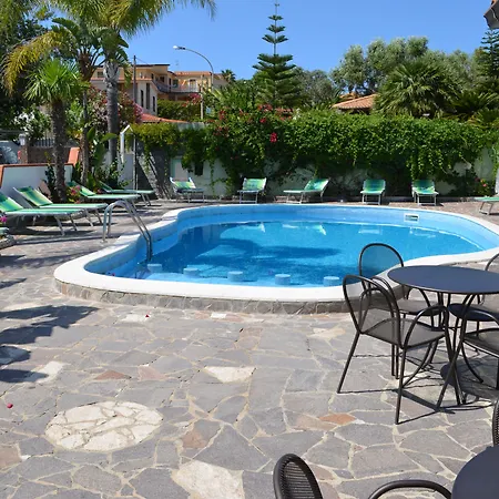 Marinella - Private Free Parking - Grotticelle 200 M Hotel 4*