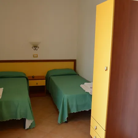 Marinella - Private Free Parking - Grotticelle 200 M Hotel Capo Vaticano