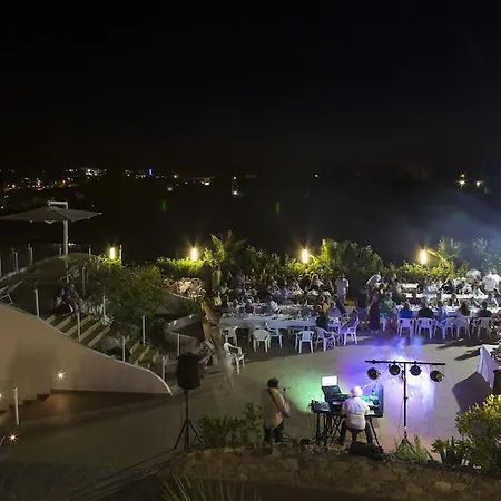Hotel Marinella - Private Free Parking - Grotticelle 200 M