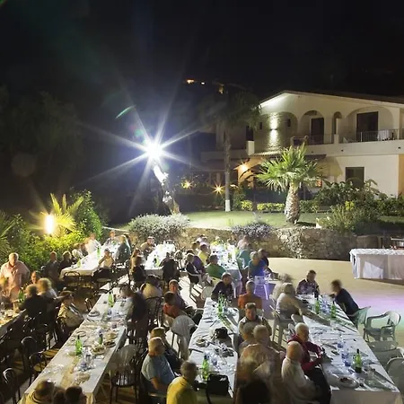 호텔 Marinella - Private Free Parking - Grotticelle 200 M 4*