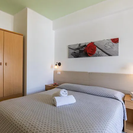 Marinella - Private Free Parking - Grotticelle 200 M Capo Vaticano