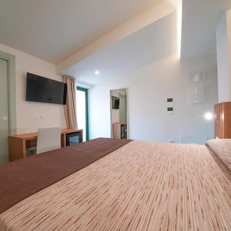 Hotel Marinella Parking Wi-fi Attrezzata Capo Vaticano