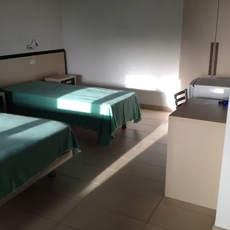 Hotel Marinella - Private Free Parking - Grotticelle 200 M Capo Vaticano