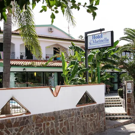 Marinella - Private Free Parking - Grotticelle 200 M 4*