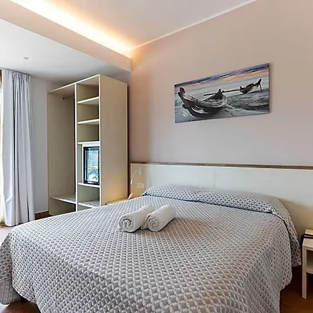 酒店 Marinella - Private Free Parking - Grotticelle 200 M 4*