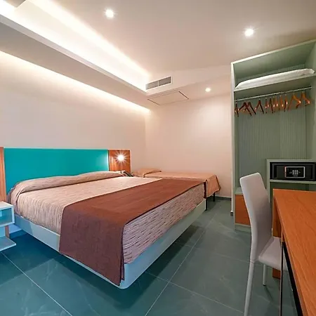 Marinella - Private Free Parking - Grotticelle 200 M Hotel Capo Vaticano