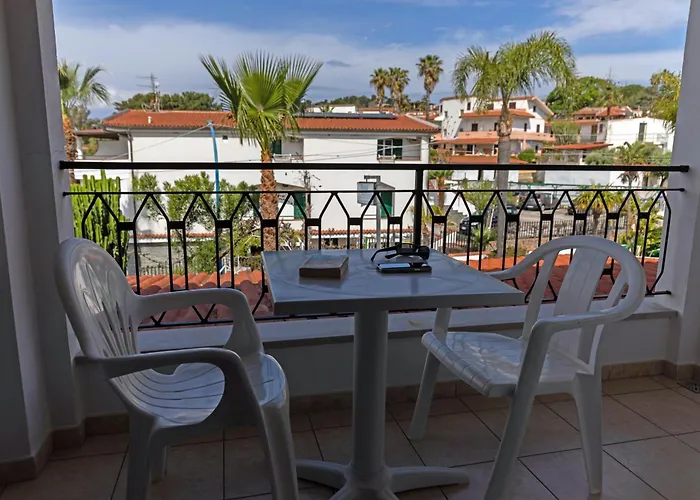 Marinella - Private Free Parking - Grotticelle 200 M Capo Vaticano